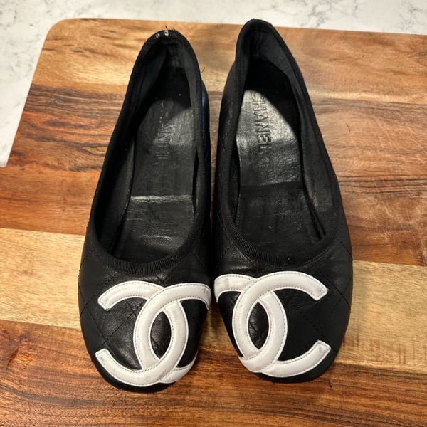 Chanel Quilted Leather Ballet Flats with Large CC Logo