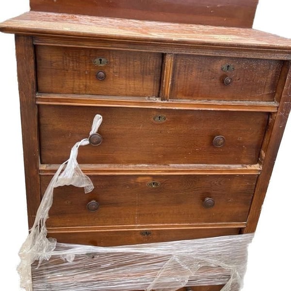 Antique 5-Drawer Oak Dresser with Backsplash