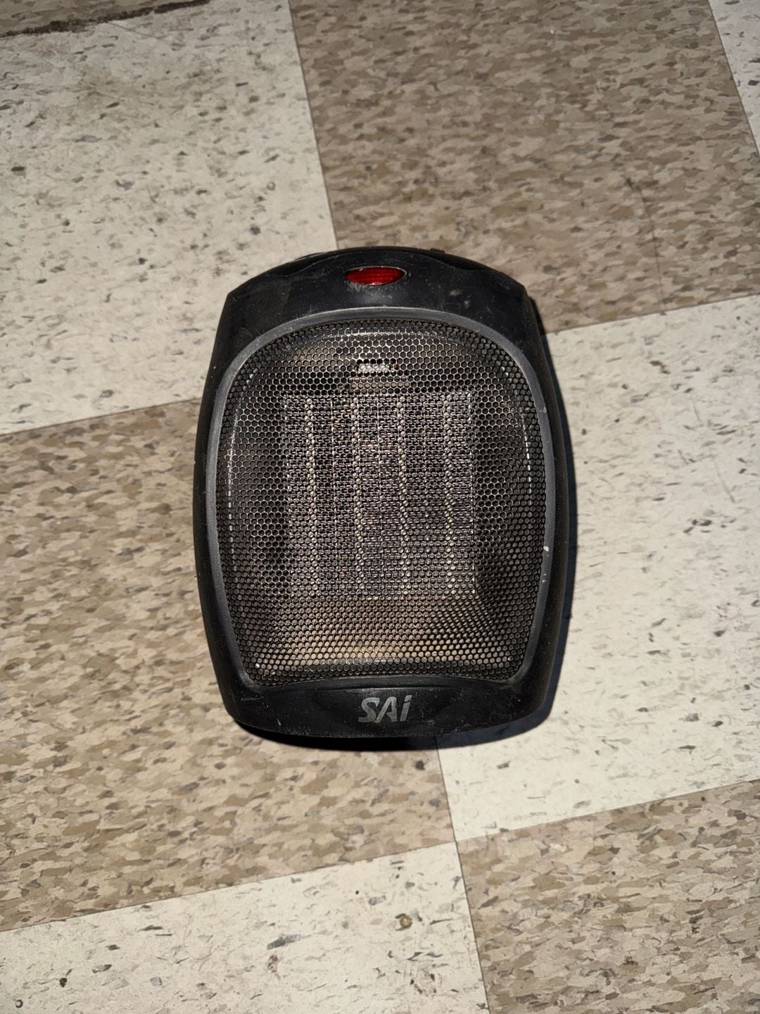 SAI 1500W Portable Ceramic Space Heater with Fan, Black 1