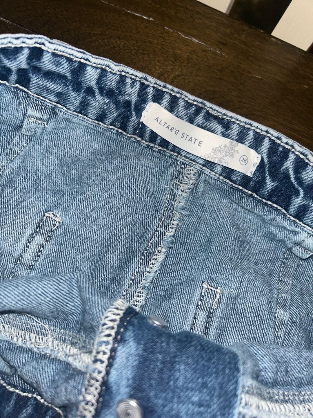 Altar'd State High Rise Wide Leg Patch Pocket Jeans Size 28 3
