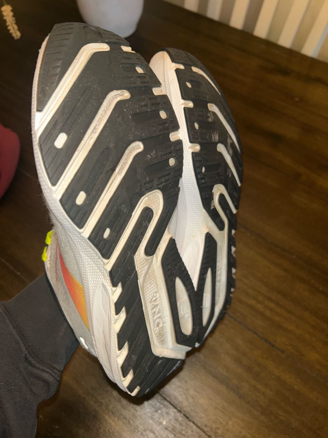 Brooks Launch 9 Women's Running Shoes Size 7.5 Grey Neon Yellow 3