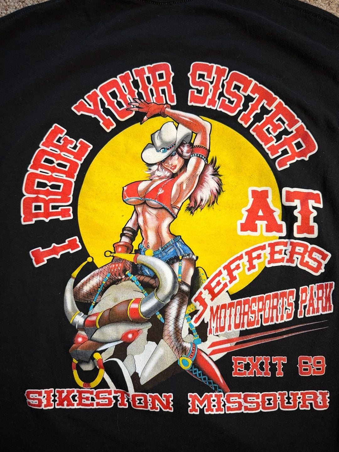 Jeffers Motorsports Park 'I Rode Your Sister' Mechanical Bull T-Shirt Size Small 4