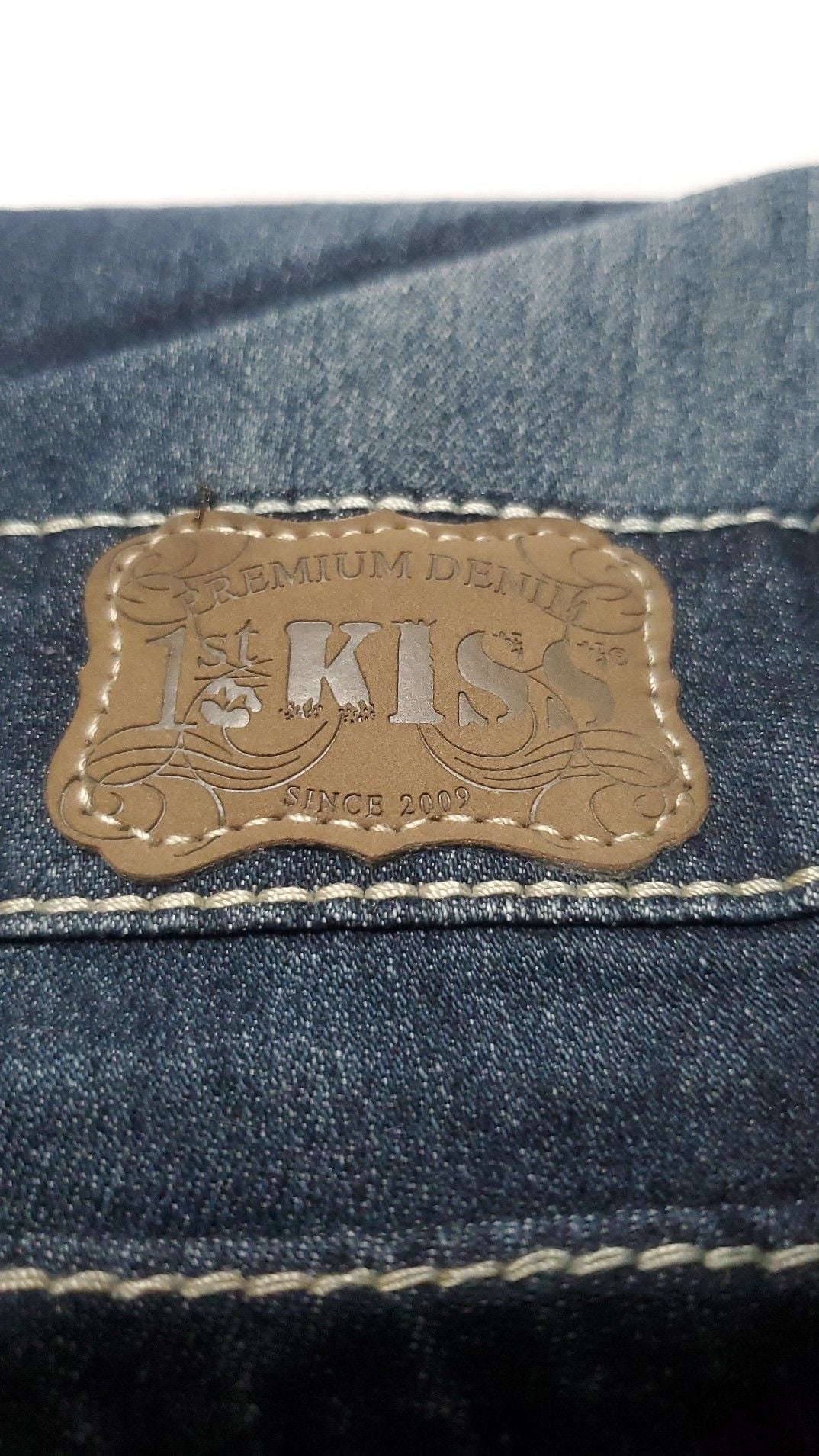 1st Kiss Premium Denim Dark Wash Cropped Jeans Size 15 5