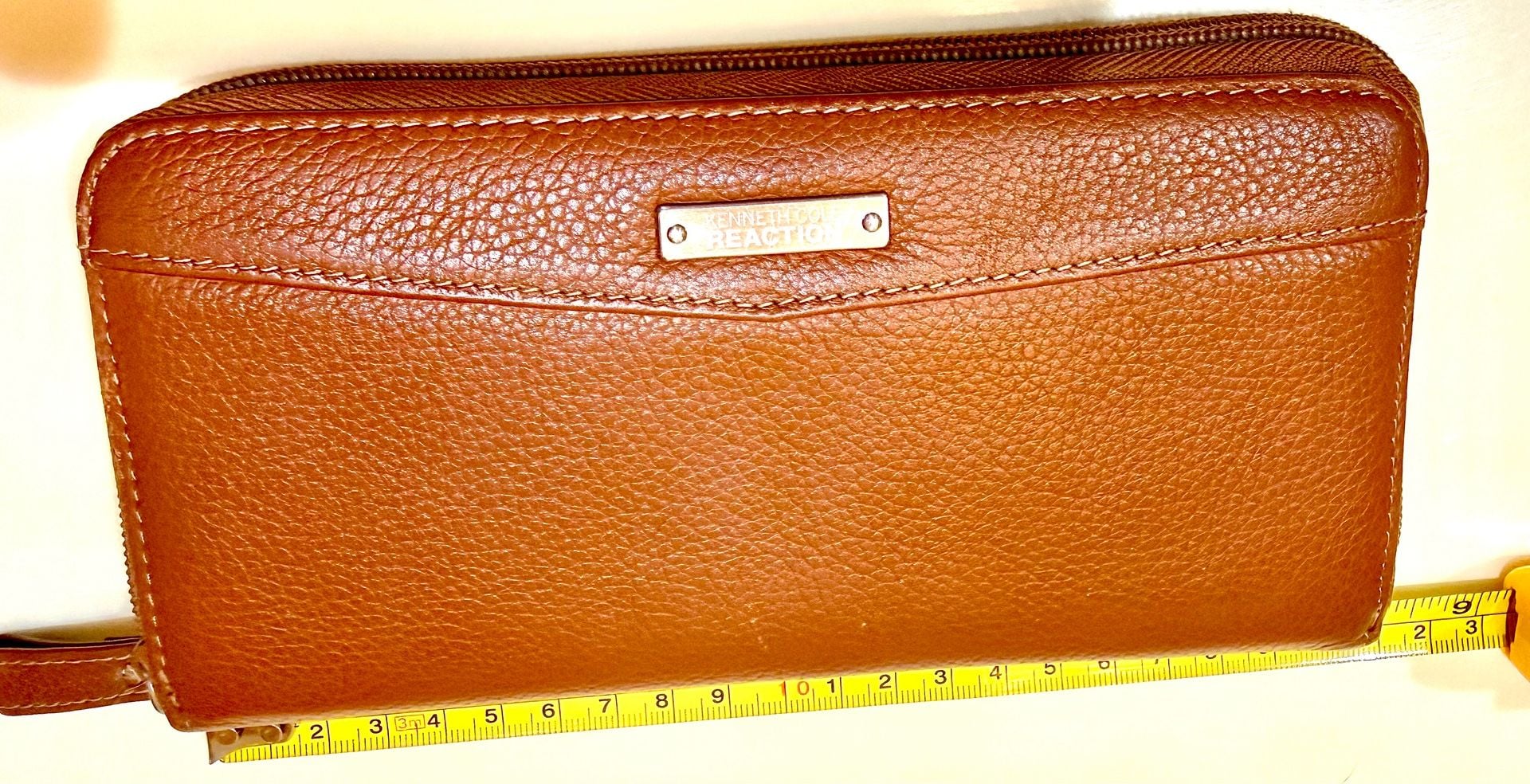 Kenneth Cole Reaction Brown Pebble Genuine Leather Zip Around Continental Wallet 2