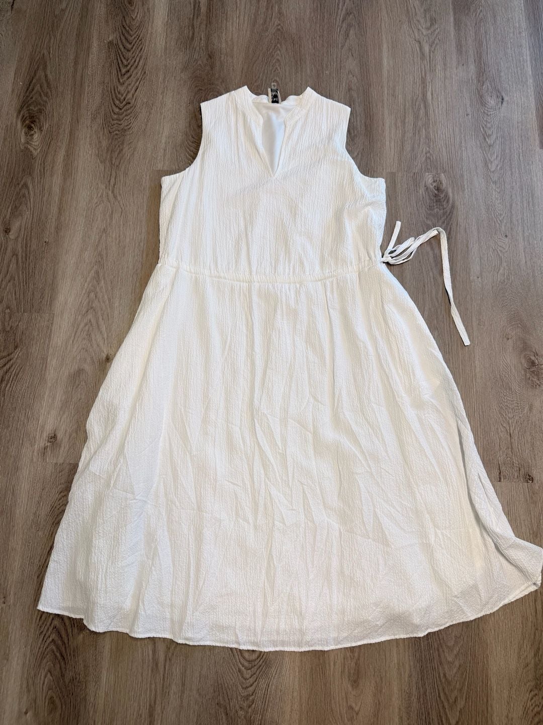 Anne Klein White Sleeveless Crinkle Midi Dress with Side Tie Size 16 2