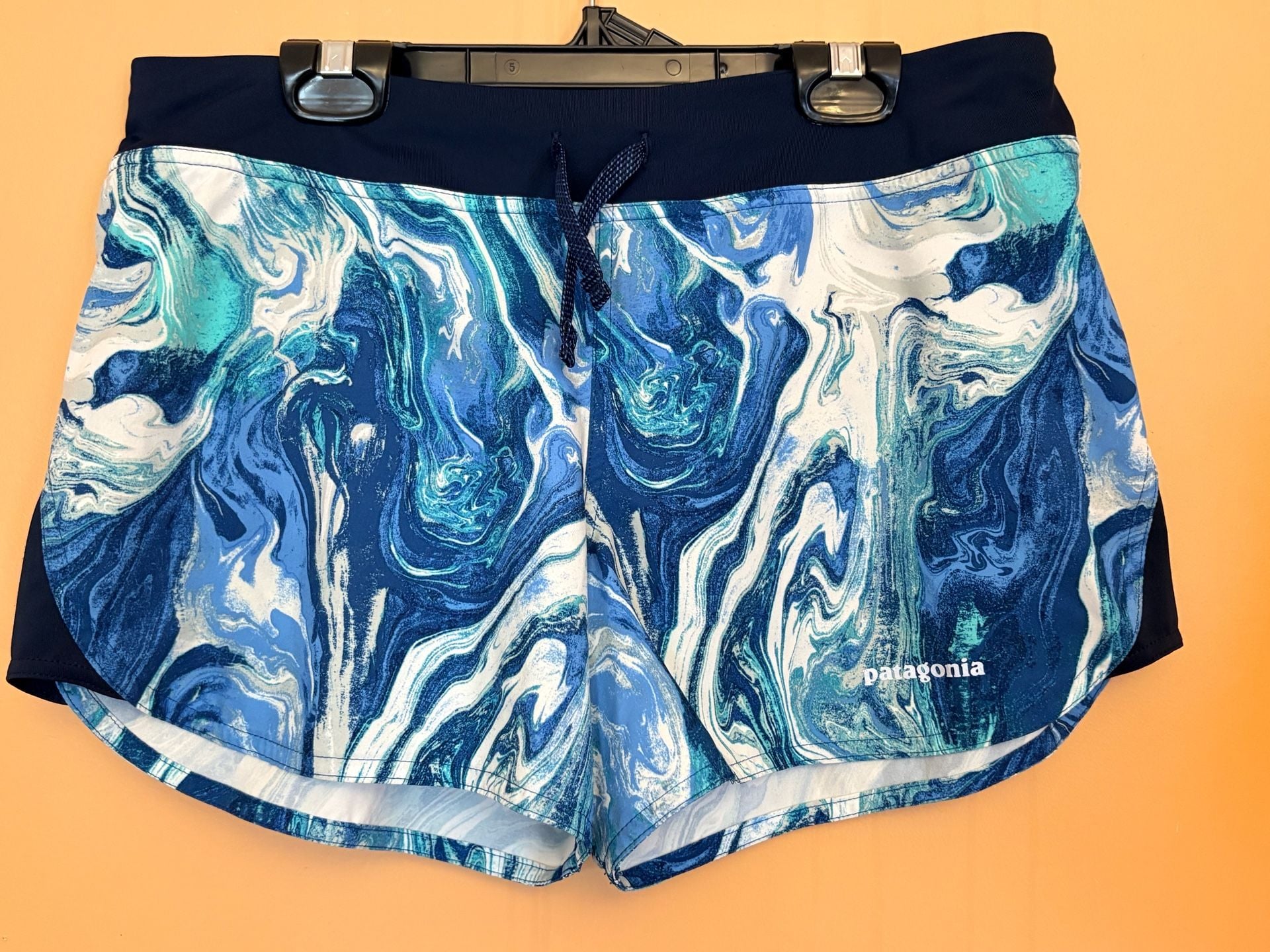 W's Nine Trails Shorts – Worn Wear®, 3