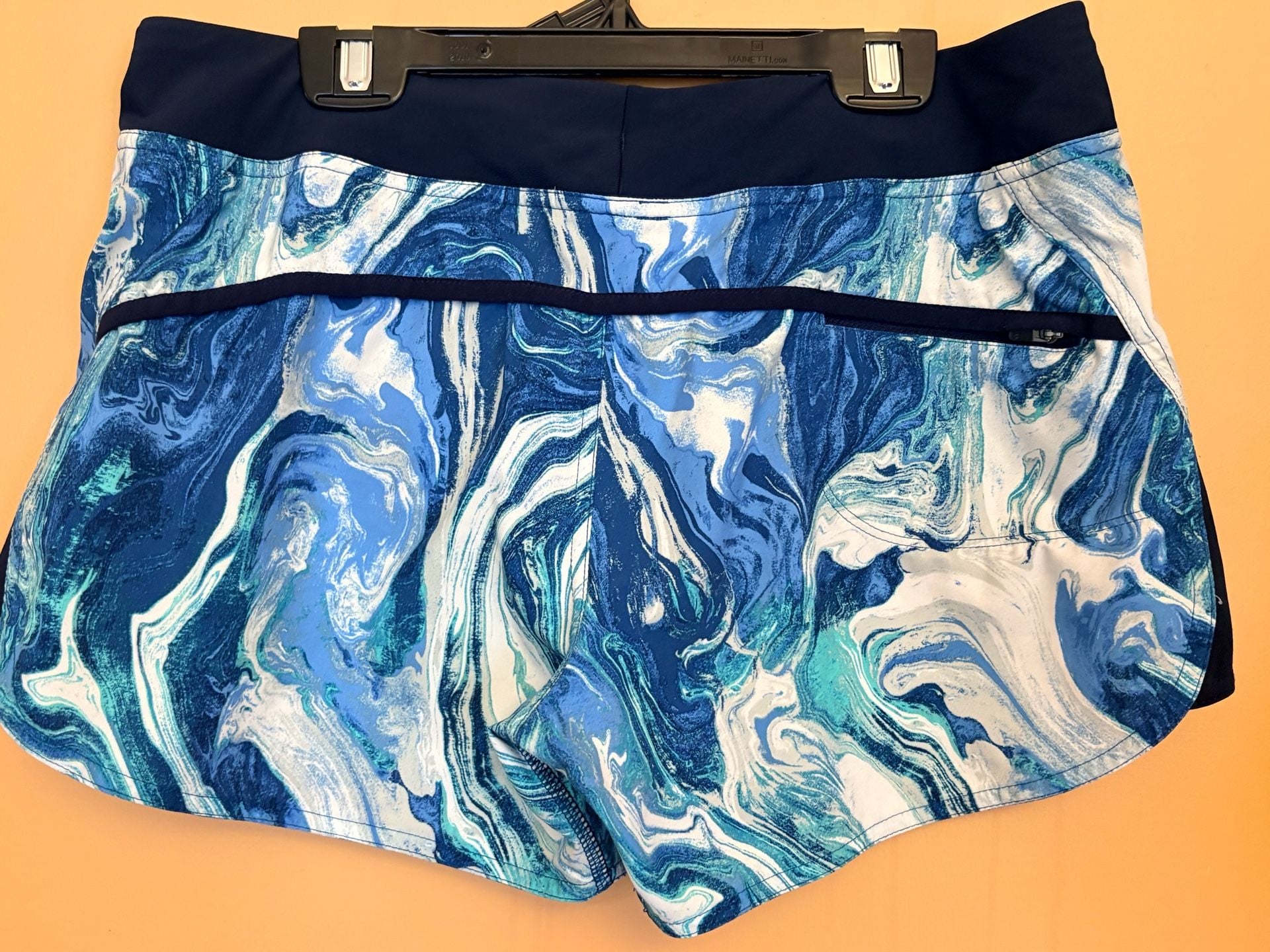 W's Nine Trails Shorts – Worn Wear®, 6
