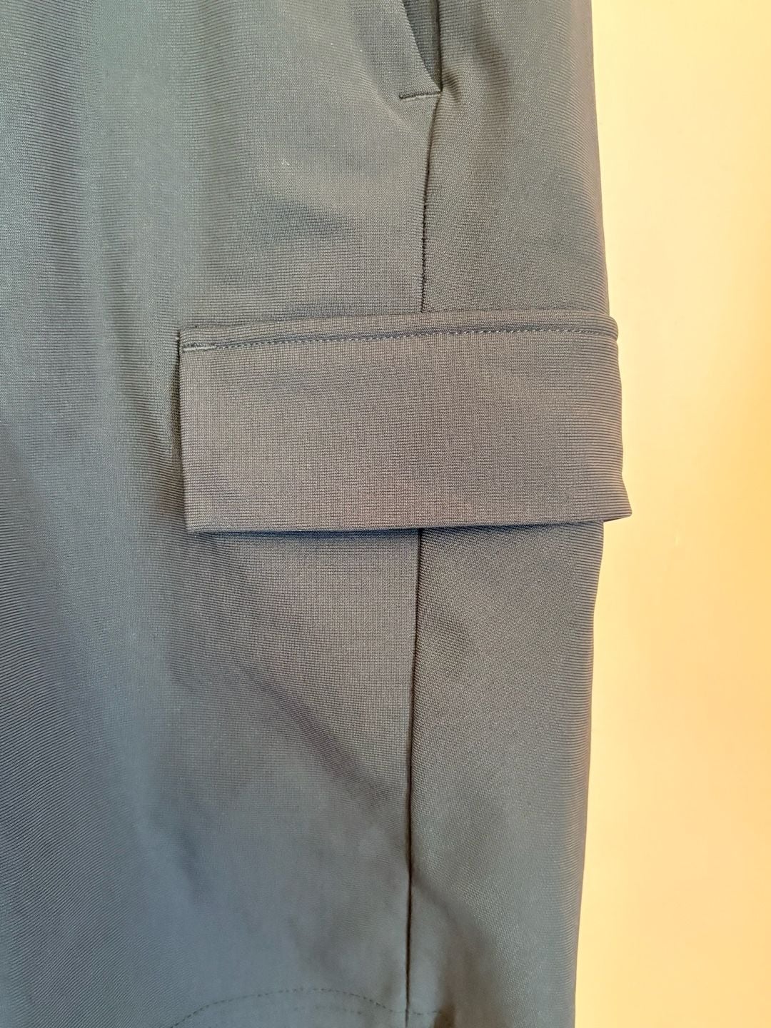NWOT Lululemon Commission Cargo Shorts Size 28 Dark Olive 3