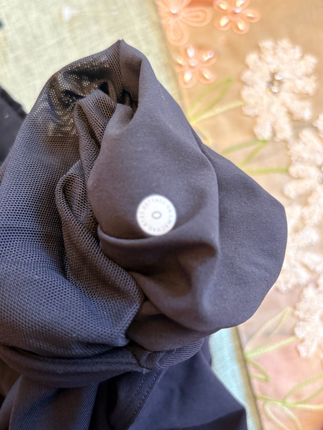 Lululemon On the Fly Jogger Black Size 6 7