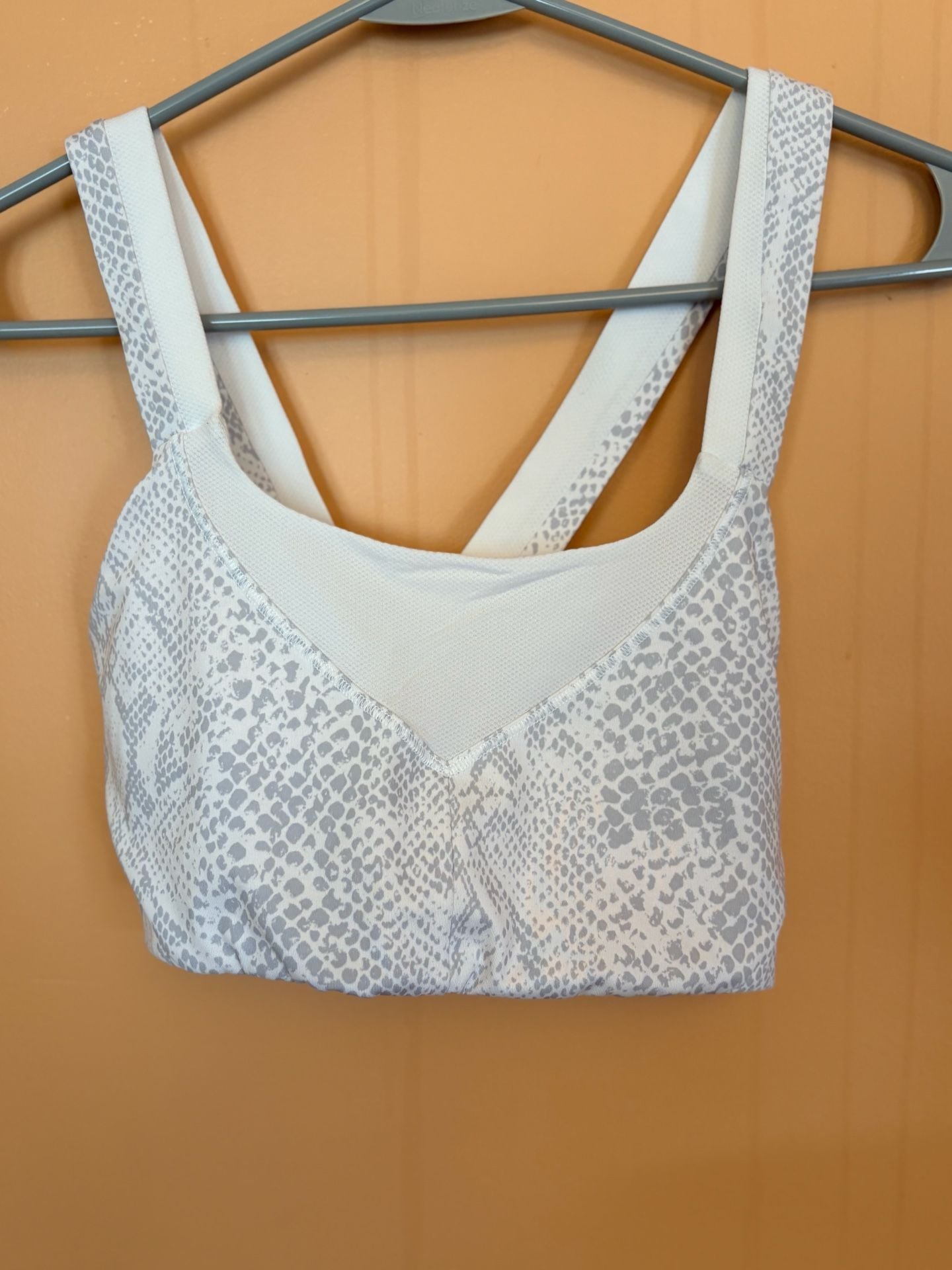 Lululemon On Your Way Bra - Desert Snake White Silver Fox / White / Silver Fox - 2