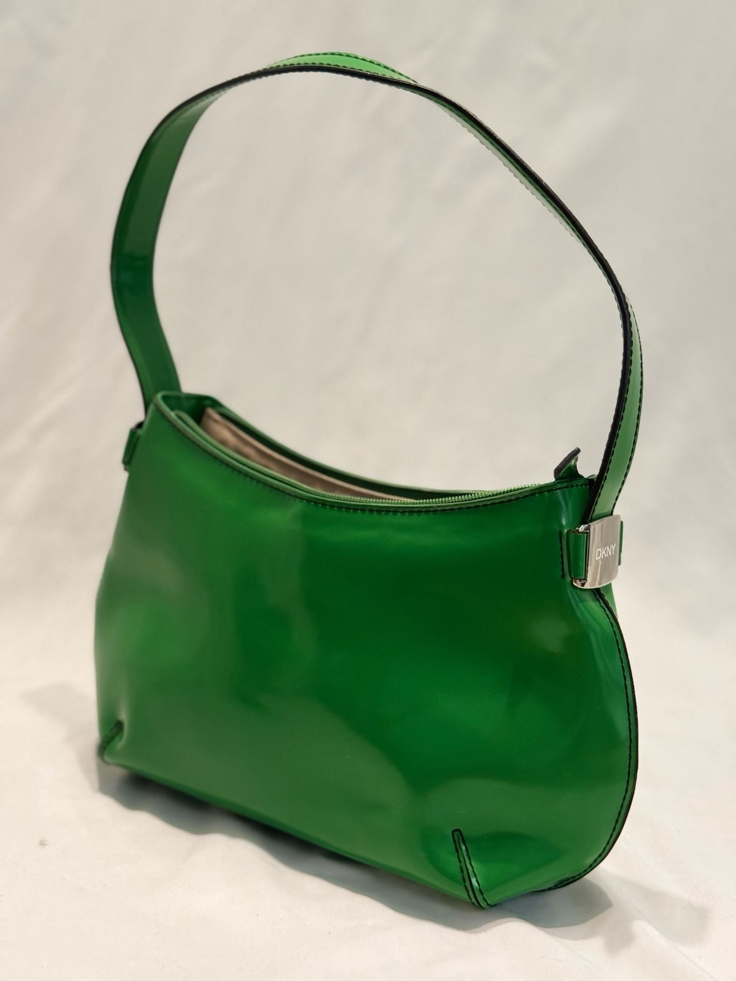 DKNY Vintage Green Patent Leather Baguette Shoulder Bag 2