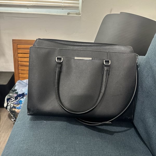 Tumi Sinclair Nora Black Textured Leather Business Laptop Tote Bag