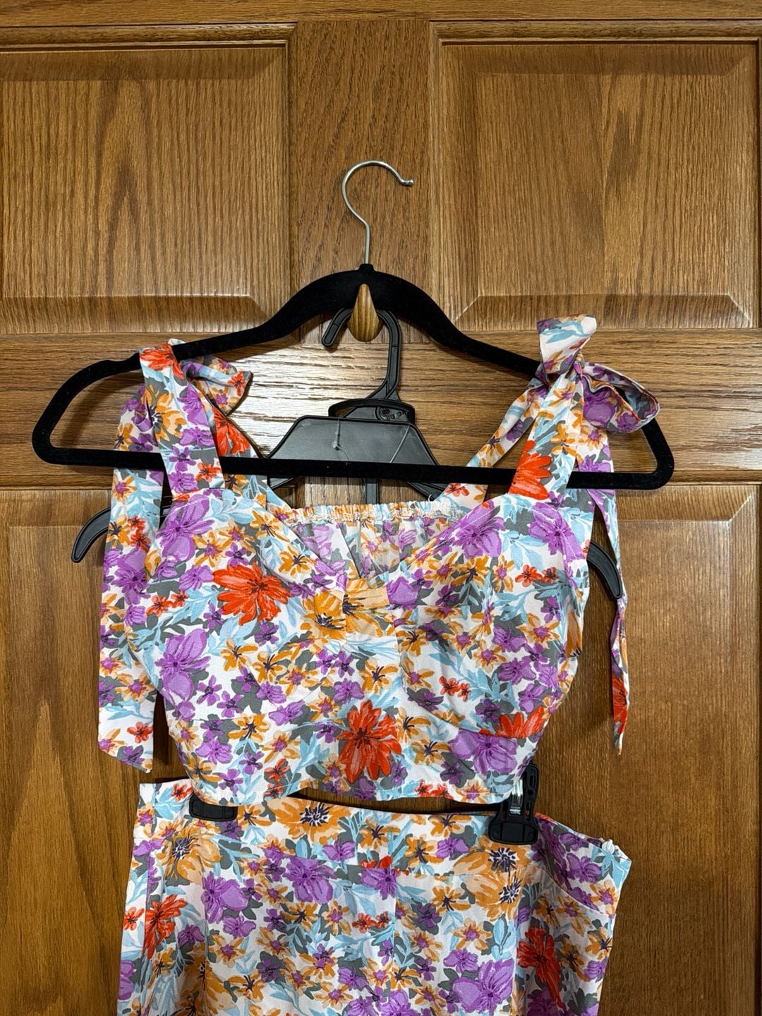 SHEIN Floral Print Tie Shoulder Crop Top and Shorts Set Size S 6