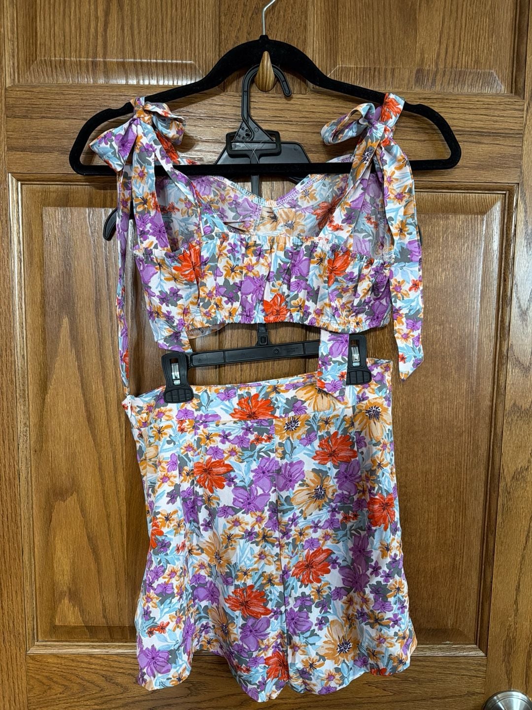 SHEIN Floral Print Tie Shoulder Crop Top and Shorts Set Size S 8