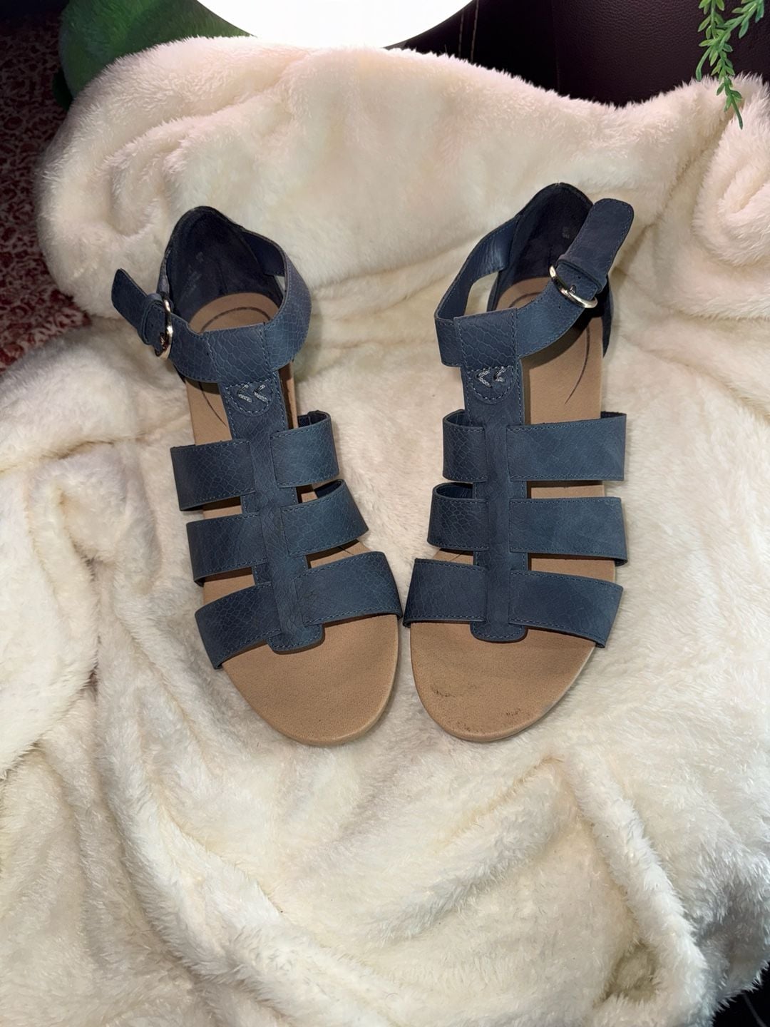 Dr. Scholl's Women's Bailey Blue Reptile Print Strappy Wedge Sandals 2