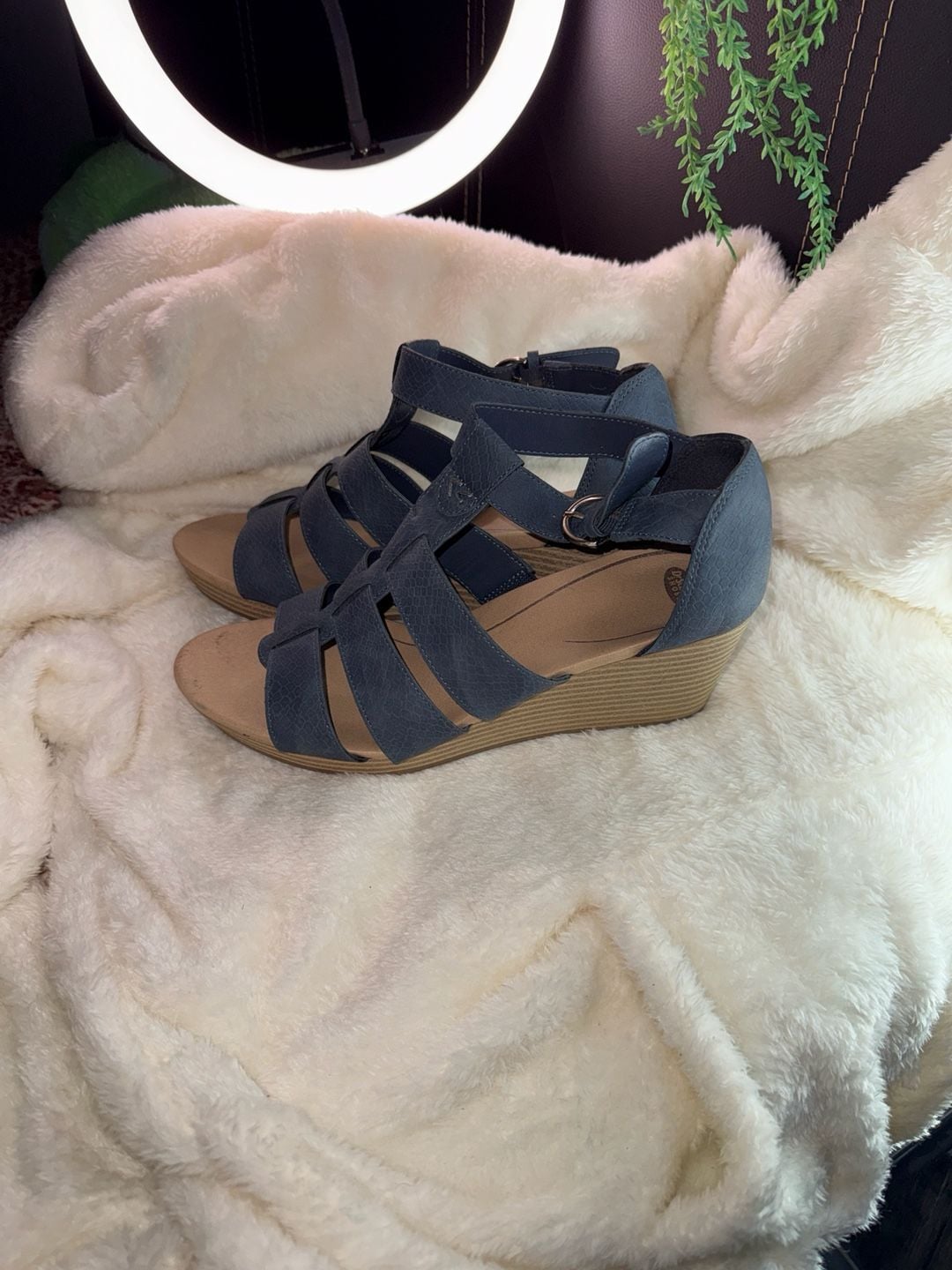 Dr. Scholl's Women's Bailey Blue Reptile Print Strappy Wedge Sandals 3