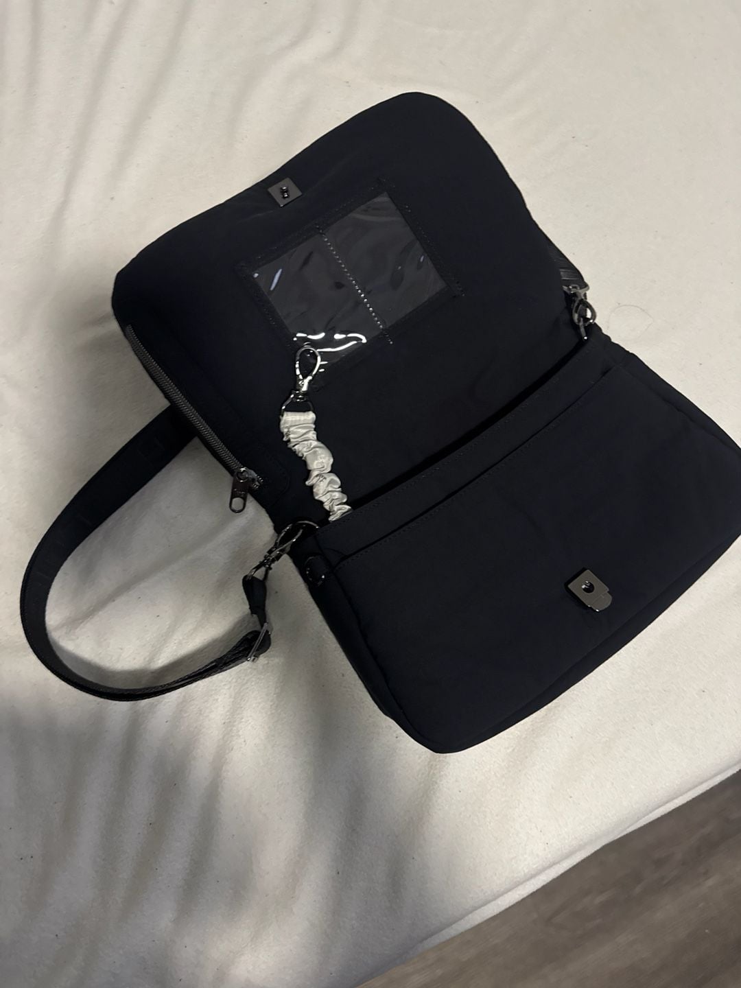 Lug Wink CloudGo Quilted Crossbody Bag with Flap Closure - Black 5