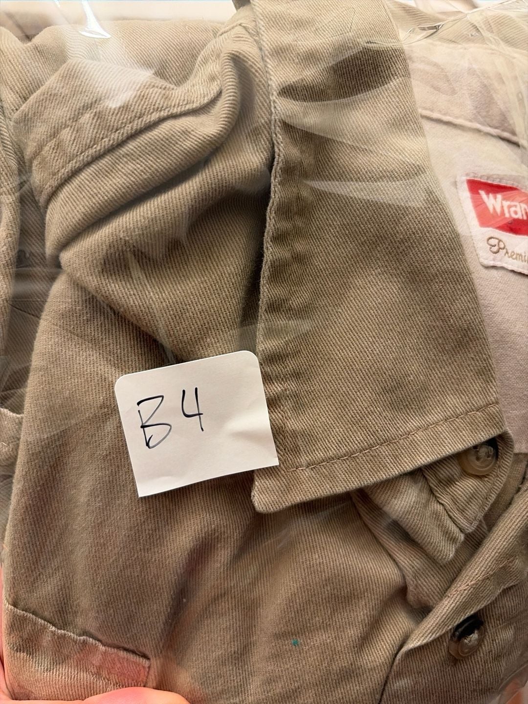 Wrangler Premium Quality Long Sleeve Khaki Cotton Work Shirt Size XL 8