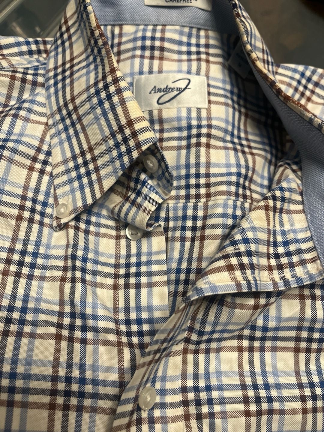 Andrew J Men's Plaid Long Sleeve Button Down Shirt Size M Carefree Cotton 1