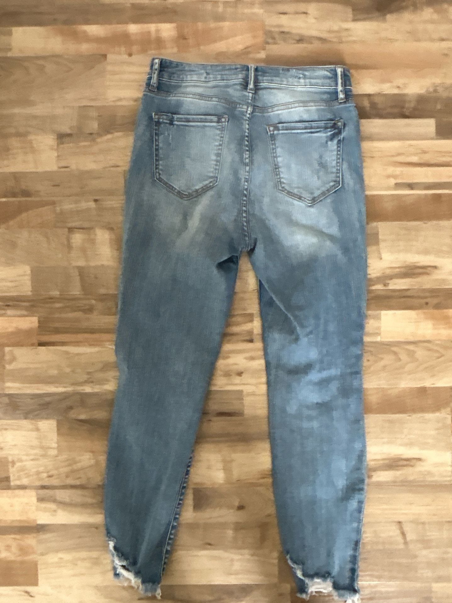 Cello High Rise Heavily Distressed Skinny Jeans Size 9/29 7