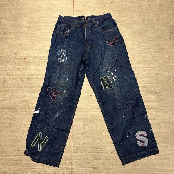 Y2K Urban Edge Baggy Embroidered Patch Paint Splatter Jeans