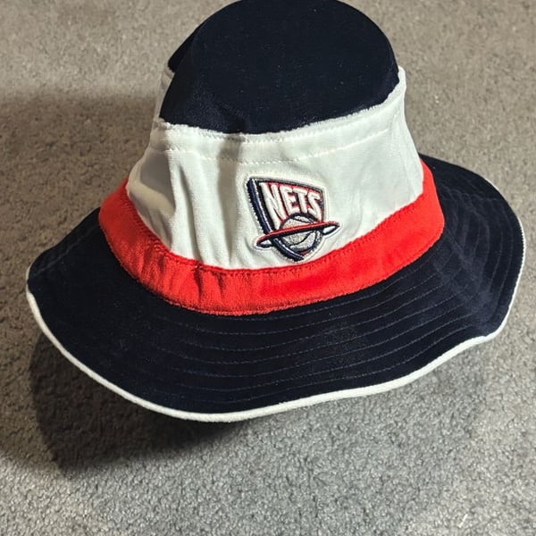 New Era New Jersey Nets NBA Terry Cloth Bucket Hat Size L/XL