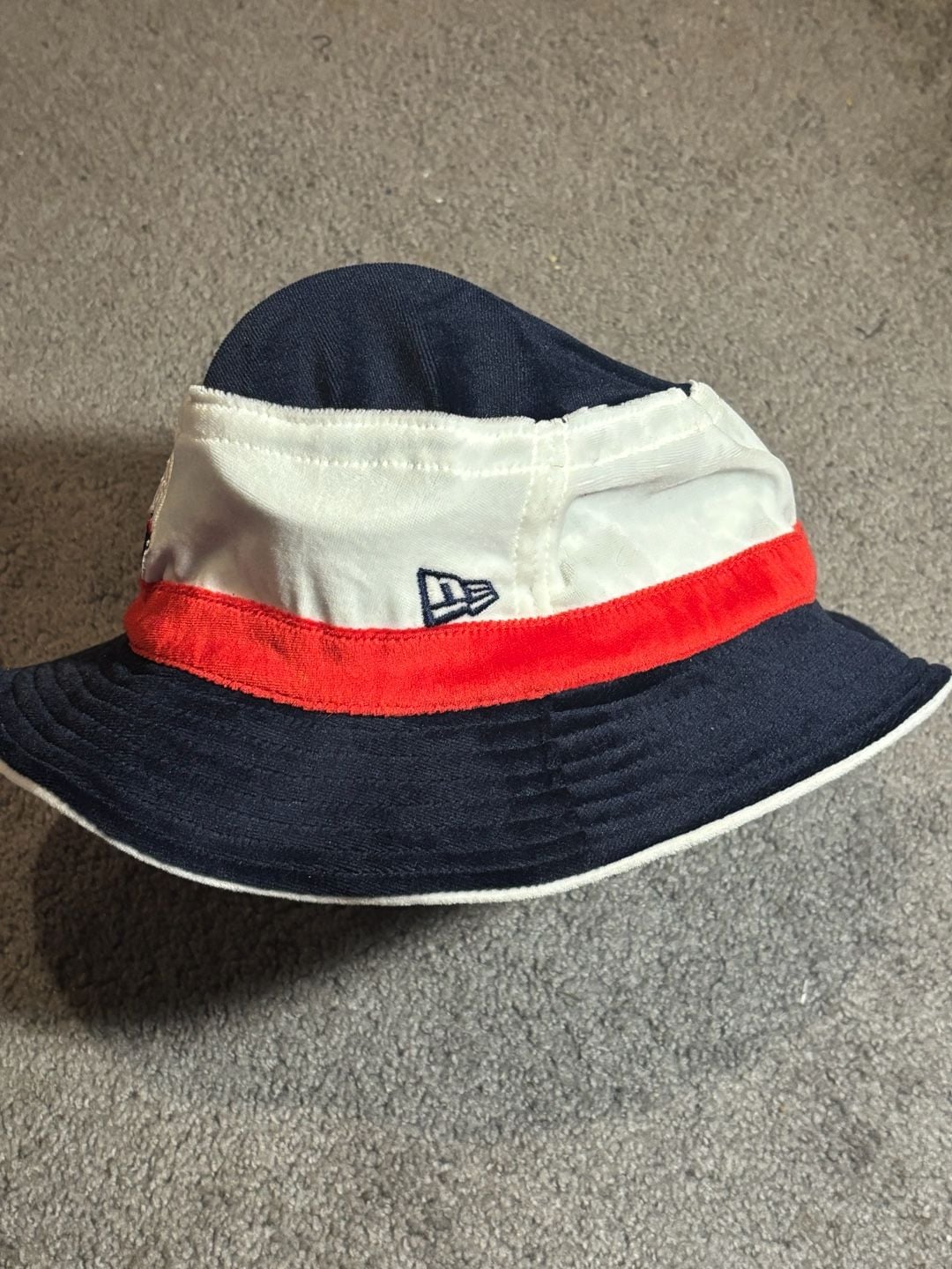 New Era New Jersey Nets NBA Terry Cloth Bucket Hat Size L/XL 3