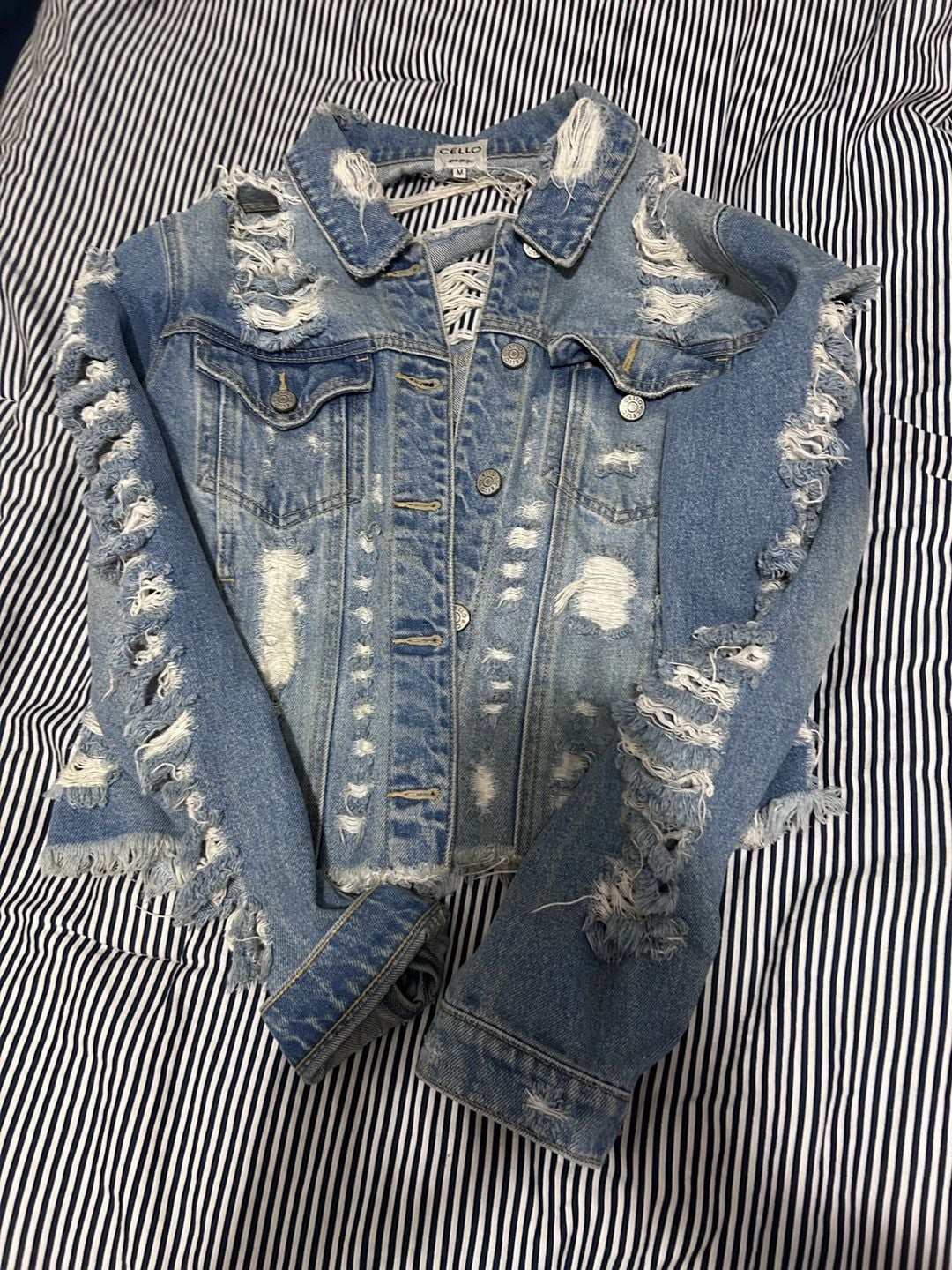 Cello Heavily Cropped Denim Jacket,
4