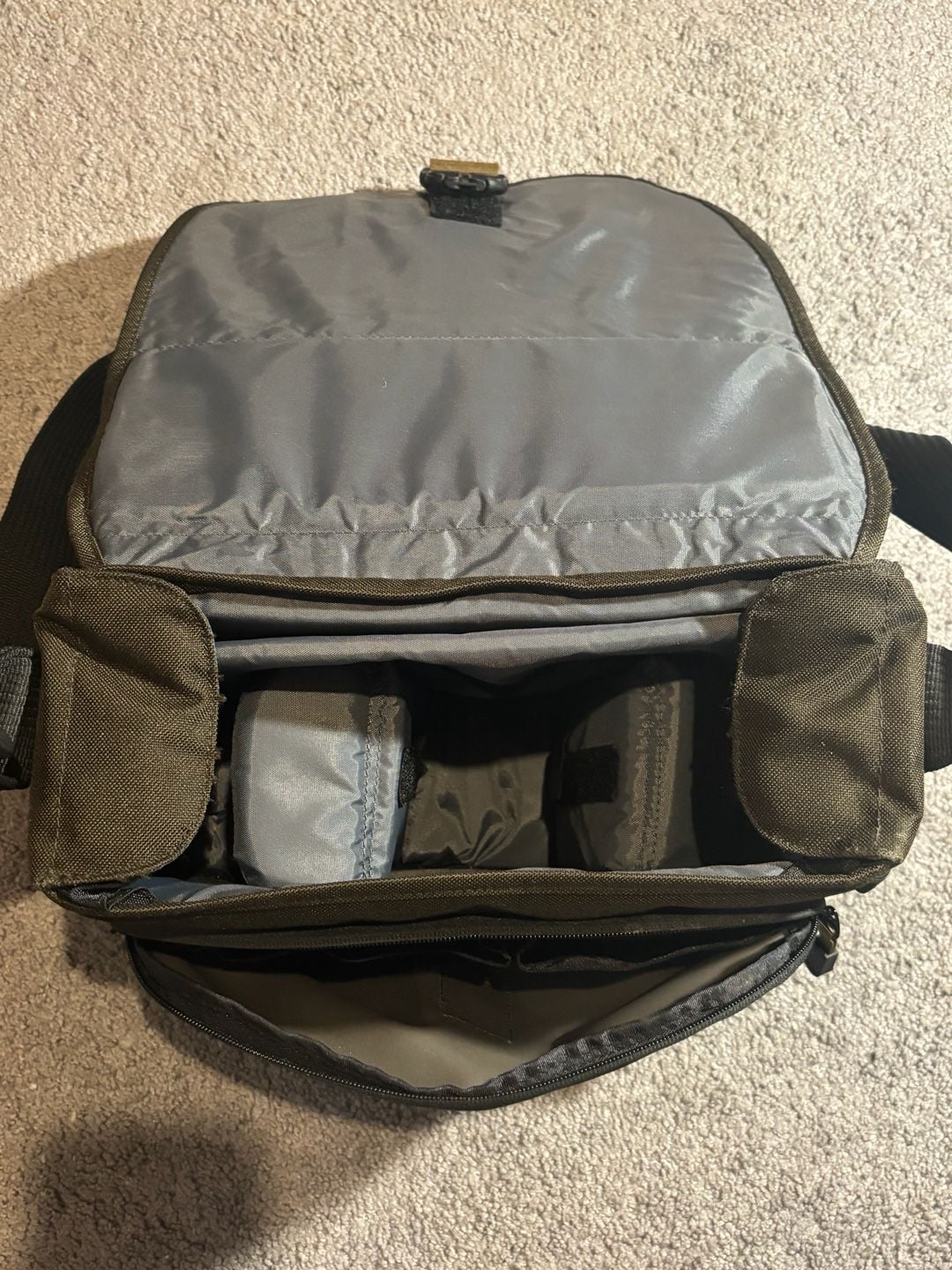 Tamrac 3445 Rally 5 (Brown/Tan) Camera Bag Great Condition 4