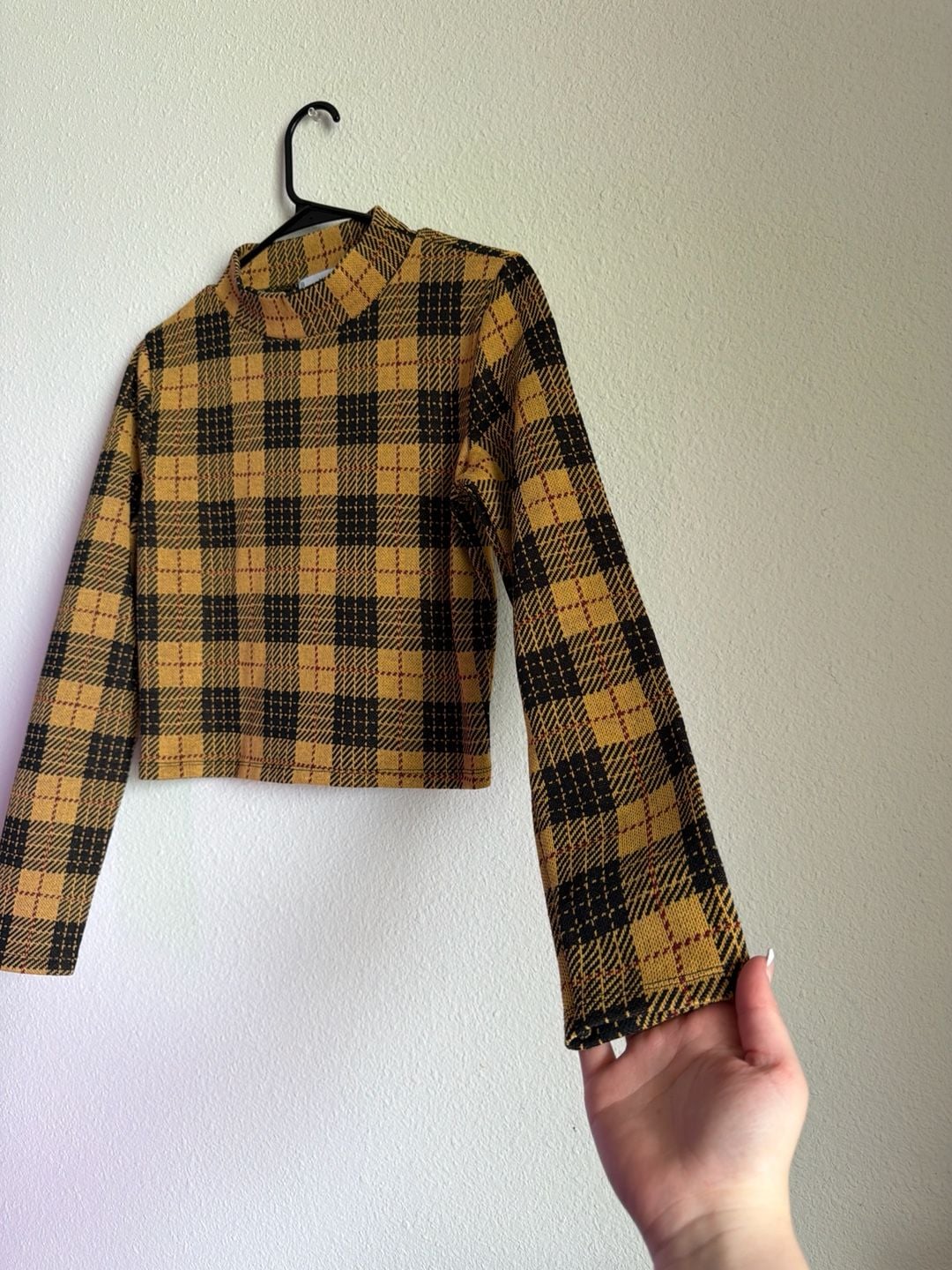 Mango MNG Yellow Plaid Mock Neck Long Sleeve Crop Top Size L 4