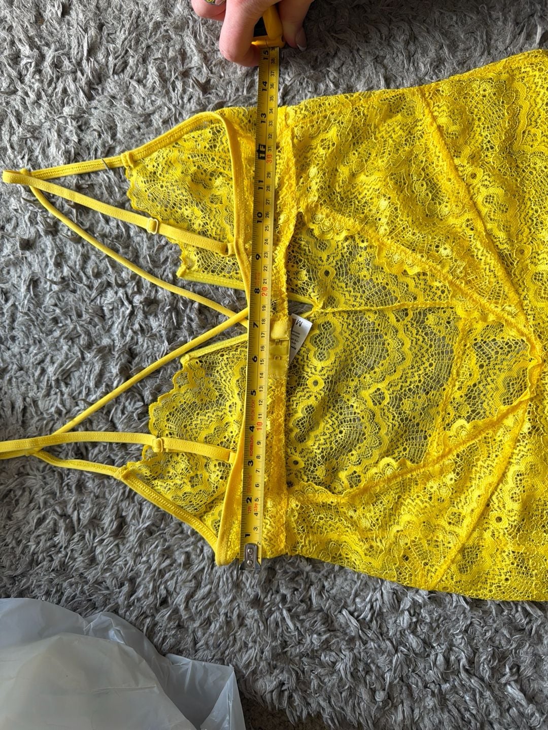 Cosmopolitan Yellow Scalloped Lace Bodysuit Teddy Size M 5
