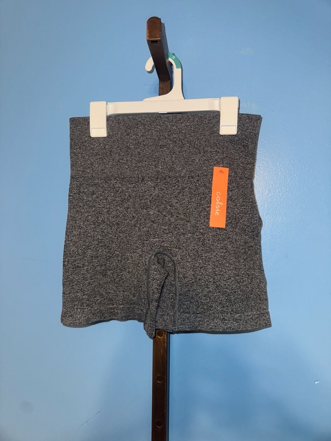 Colsie Seamless High-Waisted Lounge Shorts Gray Size S 1