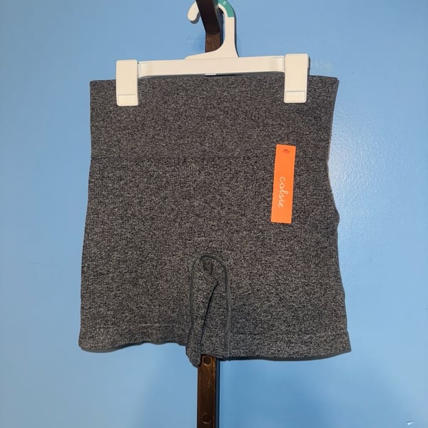 Colsie Seamless High-Waisted Lounge Shorts Gray Size S