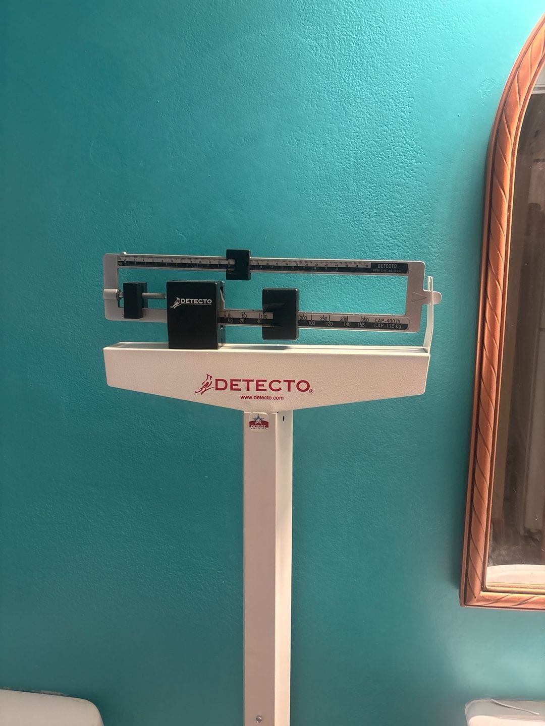 Detecto 2371 Eye Level Physician Beam Scale - .com 1