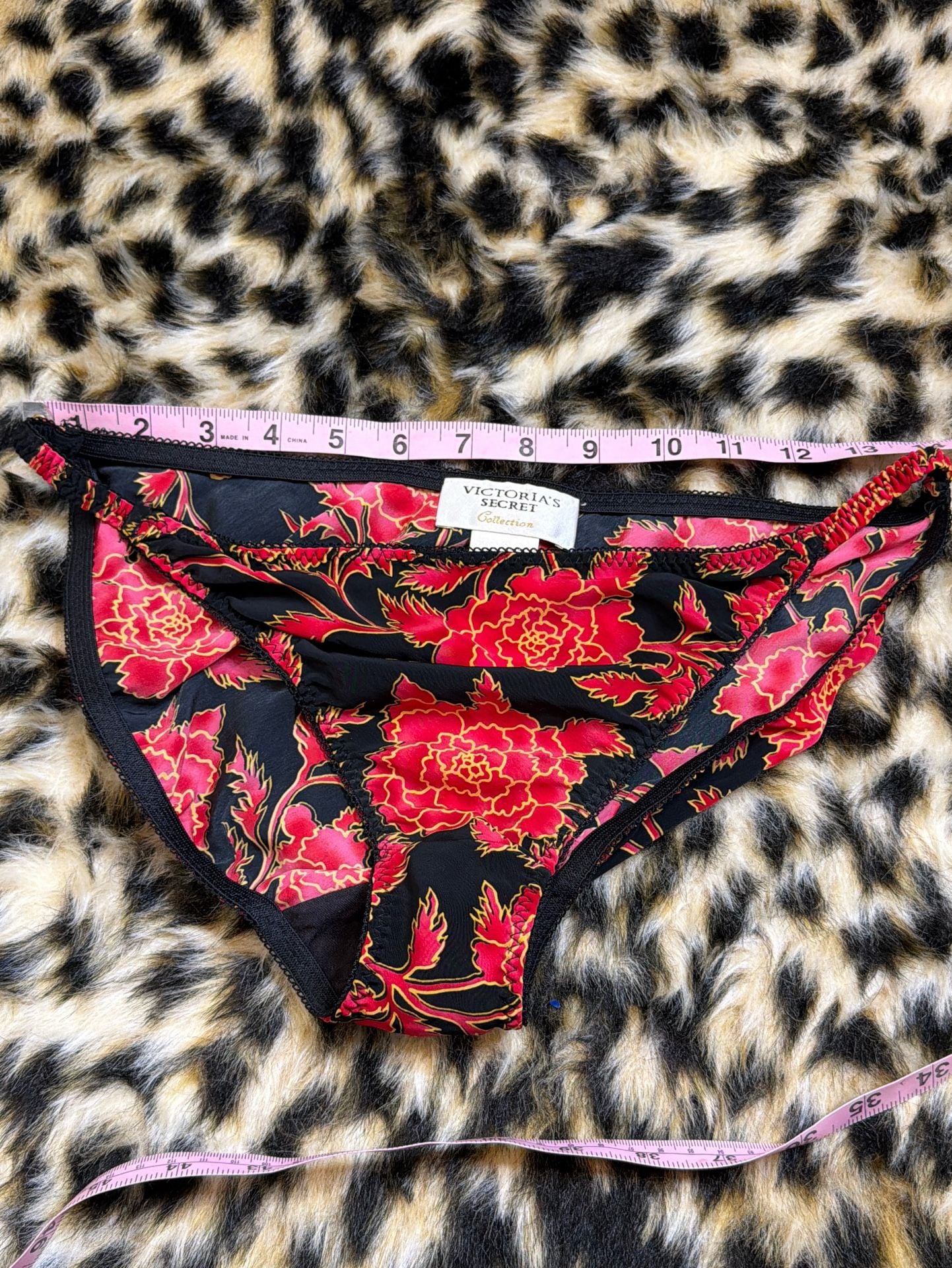 Victoria's Secret Gold Label Vintage Rose 5