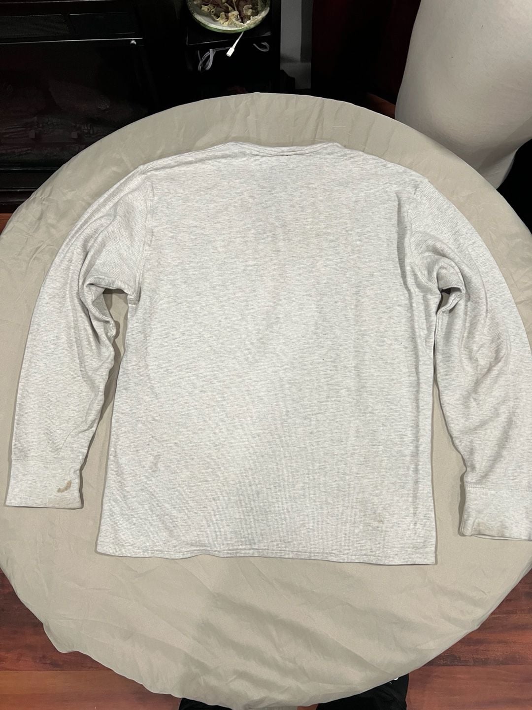 Polo Ralph Lauren Waffle Knit Long Sleeve Sleepwear Shirt Grey Size XL, has a stain infront of the shirt 4