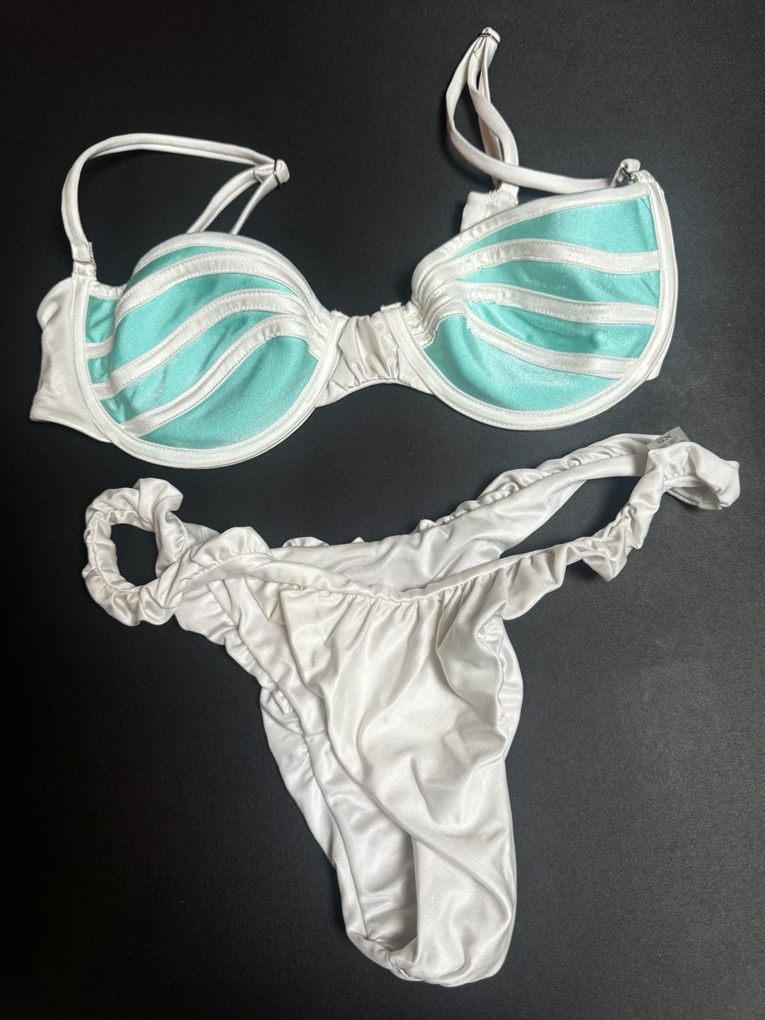 God Save Queens Allure Seychelles Bikini Set - Top Size L, Bottom Size XS 8