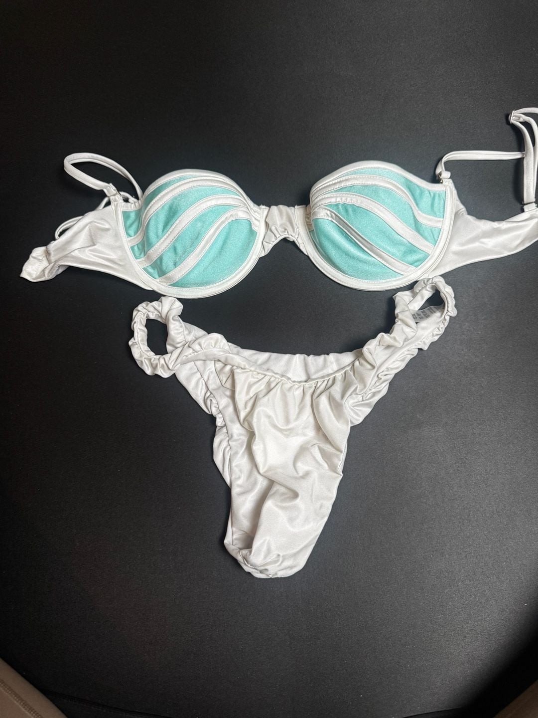 God Save Queens Allure Seychelles Bikini Set - Top Size L, Bottom Size XS 13