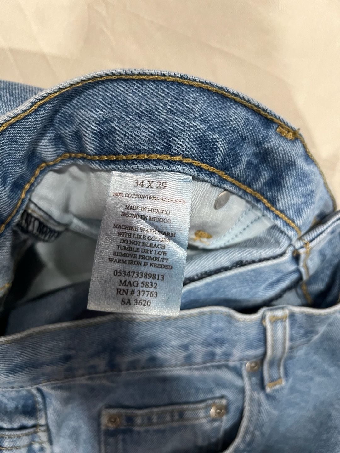 Magellan Outdoors Men's Light Wash Denim Jeans 34x29 4