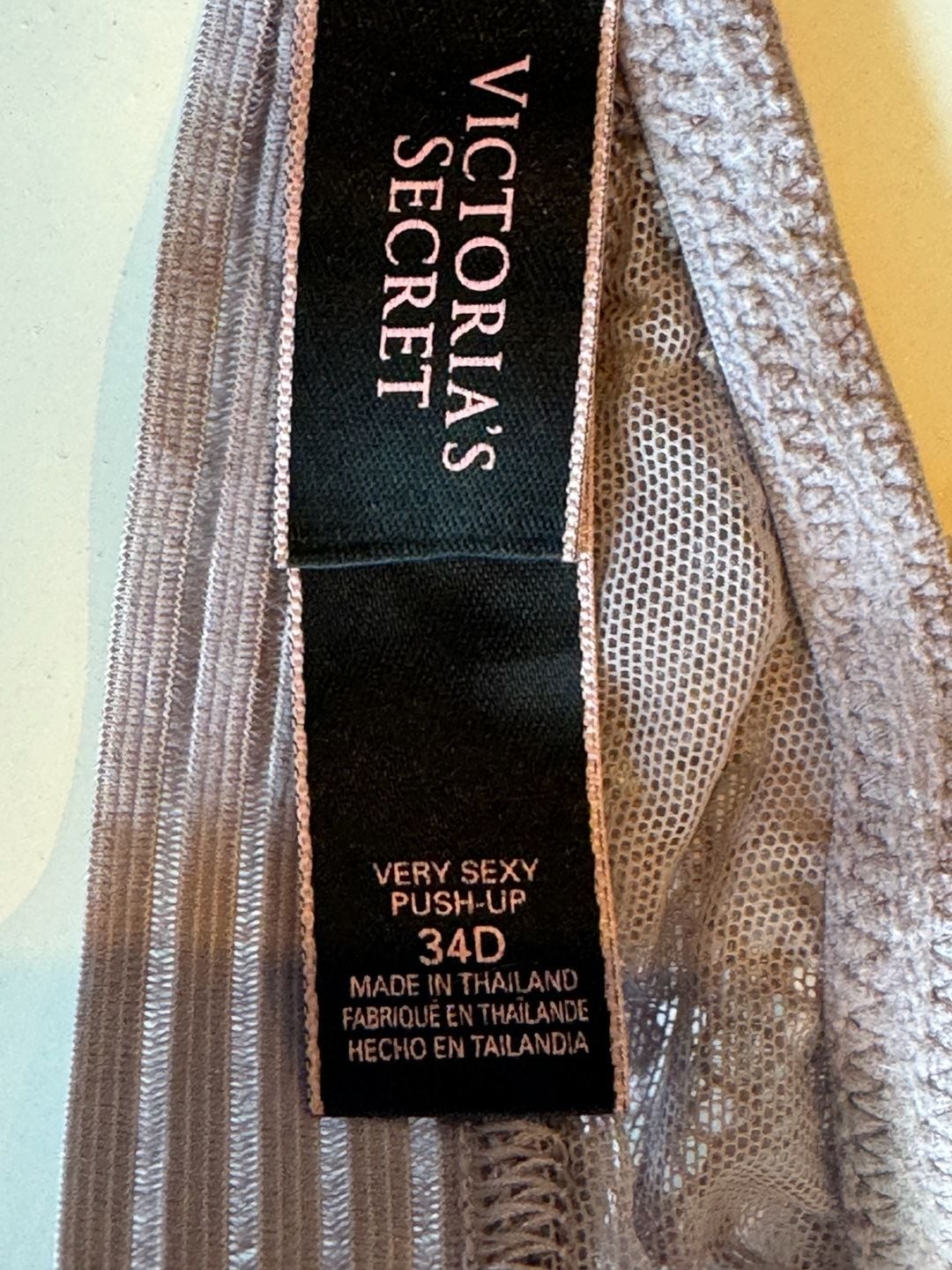 Victoria's Secret Very Sexy Lace Push-Up Bra 34D Lavender 6