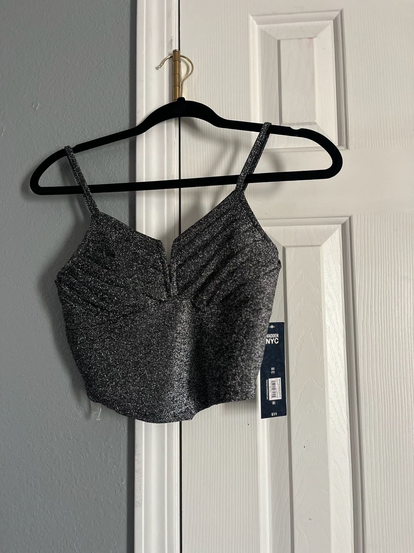 Madden NYC Metallic Pleated Cami Top, Size XS 2