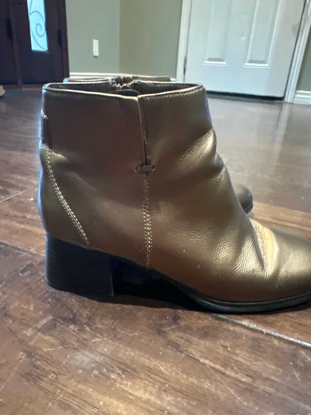 AJ Valenci Metallic Bronze Leather Block Heel Ankle Boots Size 7.5 M 4