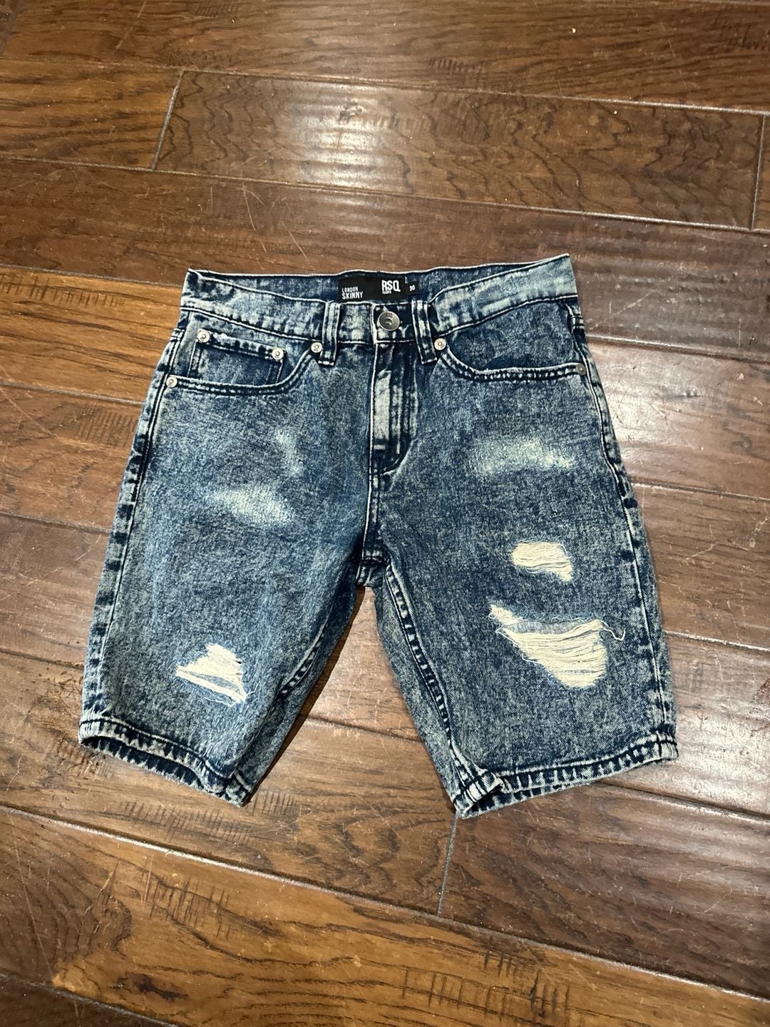 RSQ London Skinny Distressed Acid Wash Denim Shorts Size 30 2