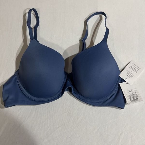 Women's Smooth Lightly Lined Comfort Wire Full Coverage Bra 36A Dark Blue
C16