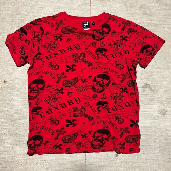 WXYZ Y2k skull shirt 