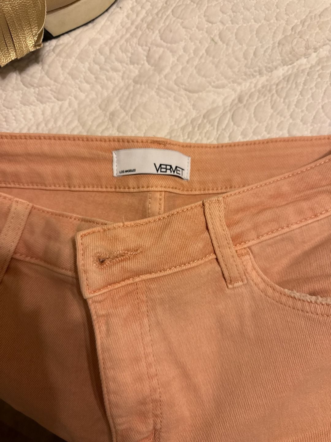 Vervet High Rise Frayed Hem Wide Leg Jeans in Apricot Size 31 2