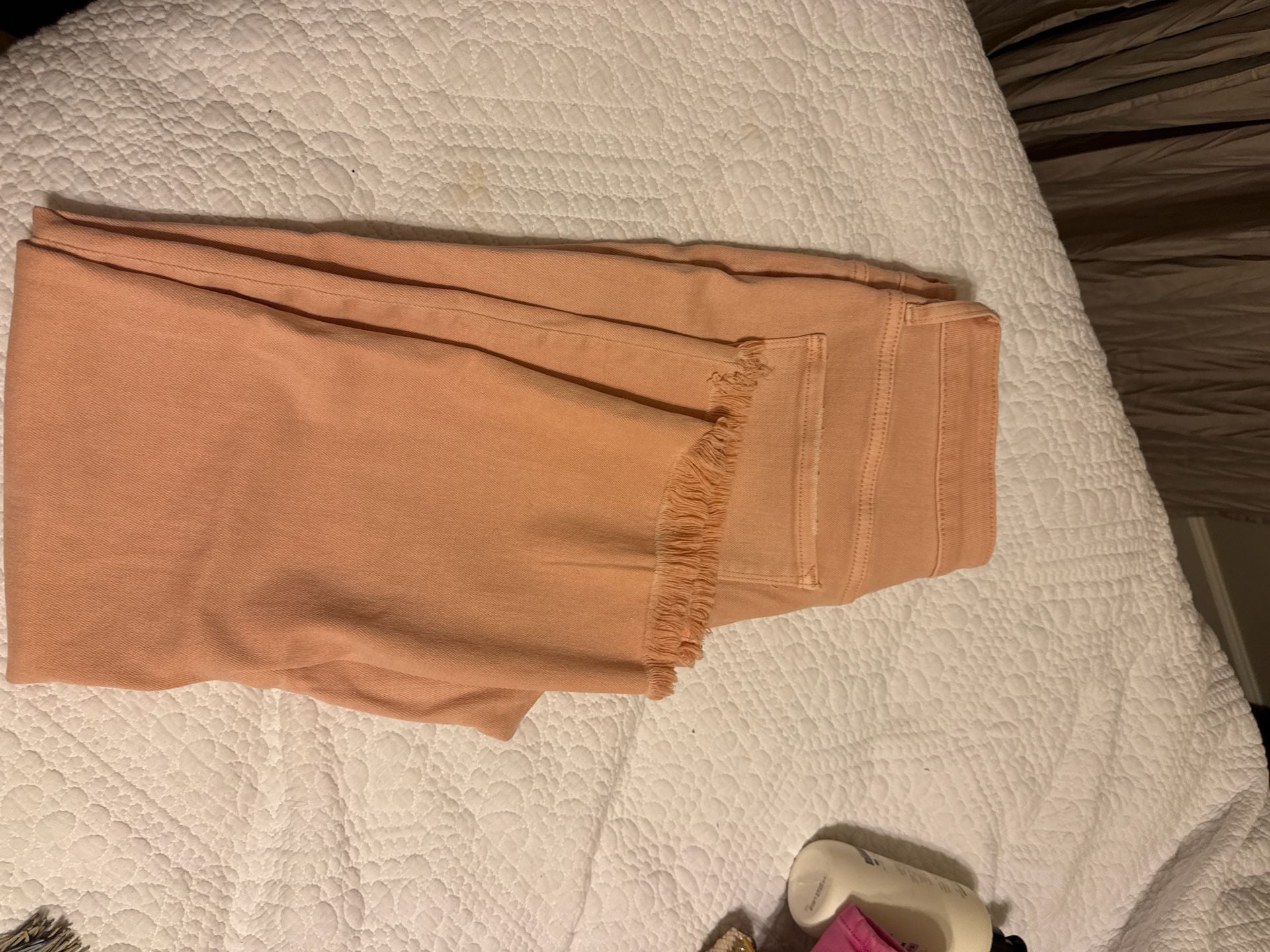 Vervet High Rise Frayed Hem Wide Leg Jeans in Apricot Size 31 6