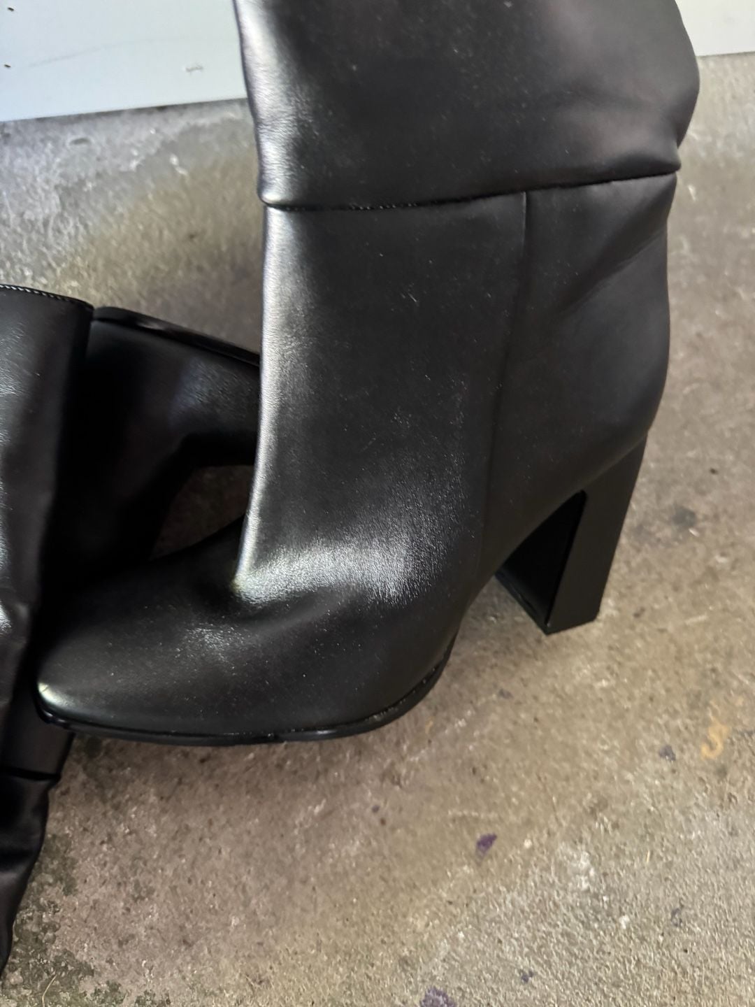 Black Leather Square Toe Over-the-Knee Boots Women’s Size 9 New 8