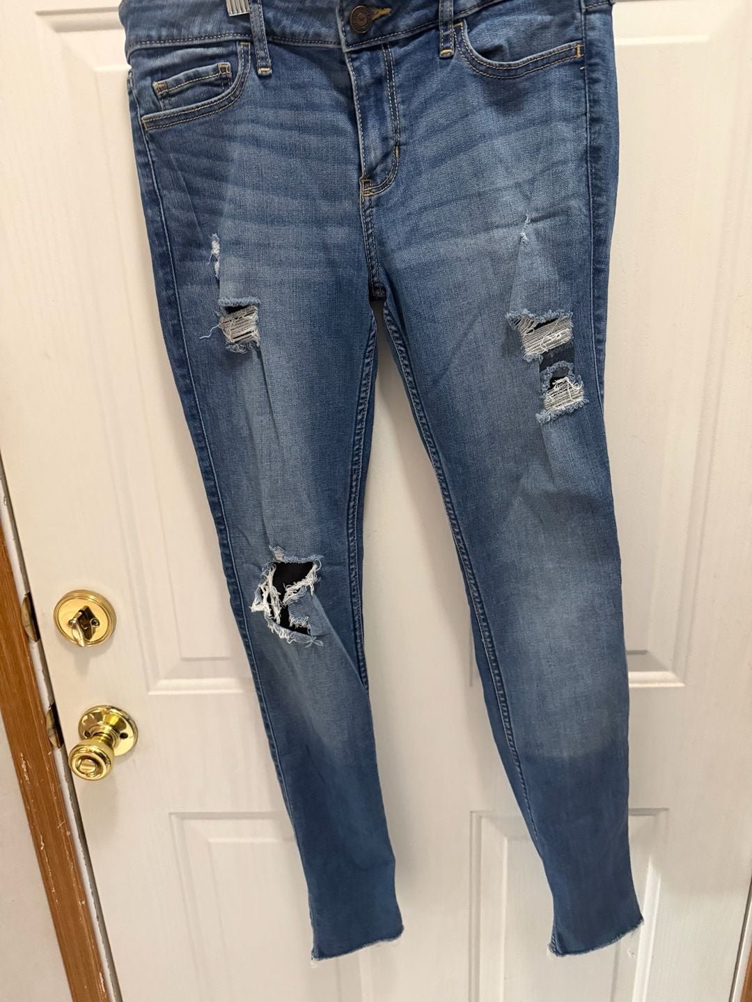 Low Rise Super Skinny Distressed Jeans Size 7R W28 L30 2