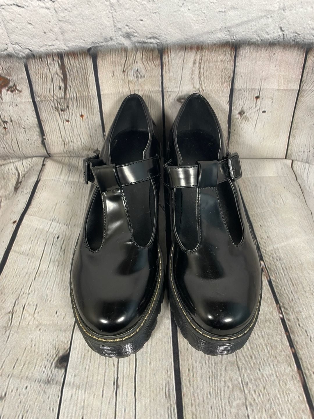Madden Girl Trollo Black Patent T-Strap Platform Mary Jane Shoes Size 7M 4